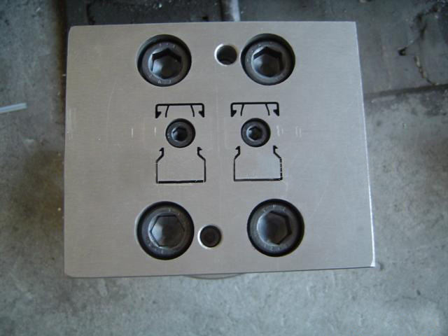 塑料擠出模具公司